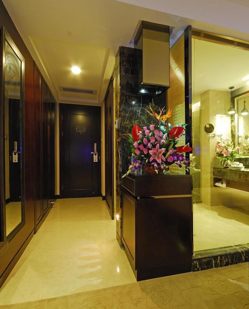 Boya Holiday Hotel Guangzhou Exterior photo